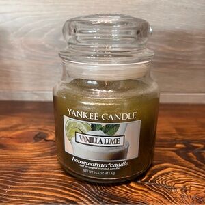 Yankee Candle Vanilla Lime‎ 14.5 Ounces Housewarmed Candle Green Fruit